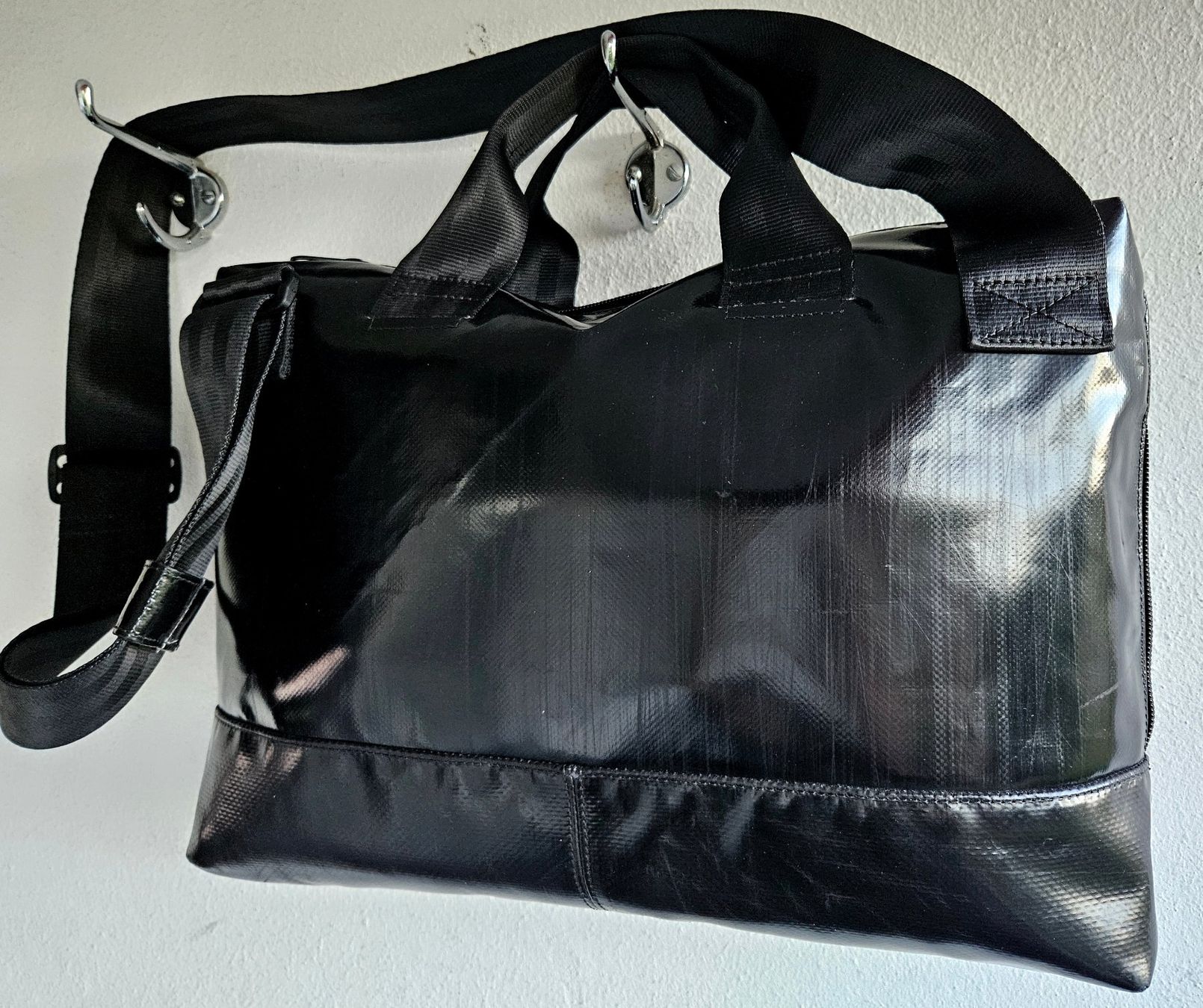 Freitag Borse: Sac Laptop Freitag F304 Moss – Usato da Biel/Bienne venduto da ypsillon 1