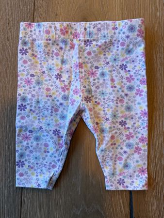 Leggins Blumenmuster Grösse 56