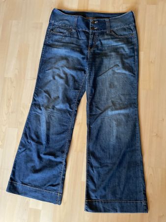 Damen Jeans Schlaghose dunkelblau Grösse 31 guter Zustand