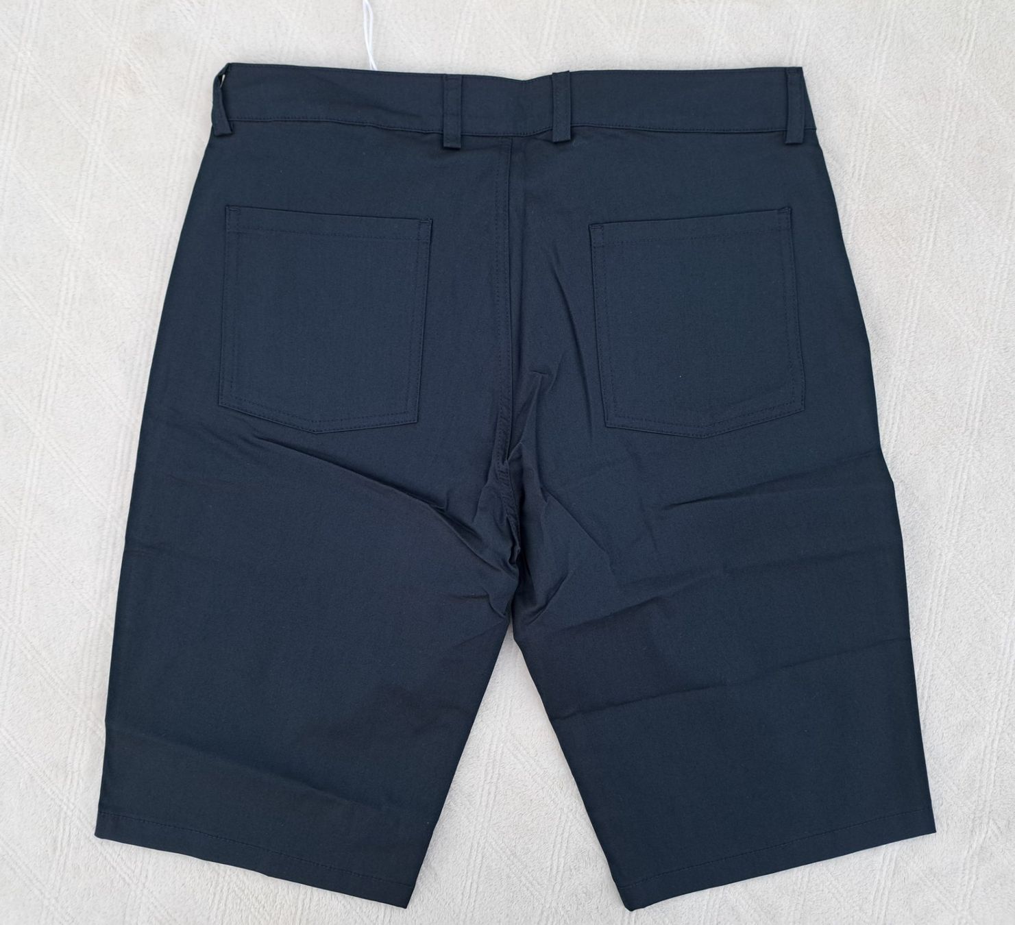 Pantaloni: neue Bermuda Shorts Navy Gr. 44 – Nuovo e nell'imballaggio originale da Gysenstein venduto da joshuas81 2
