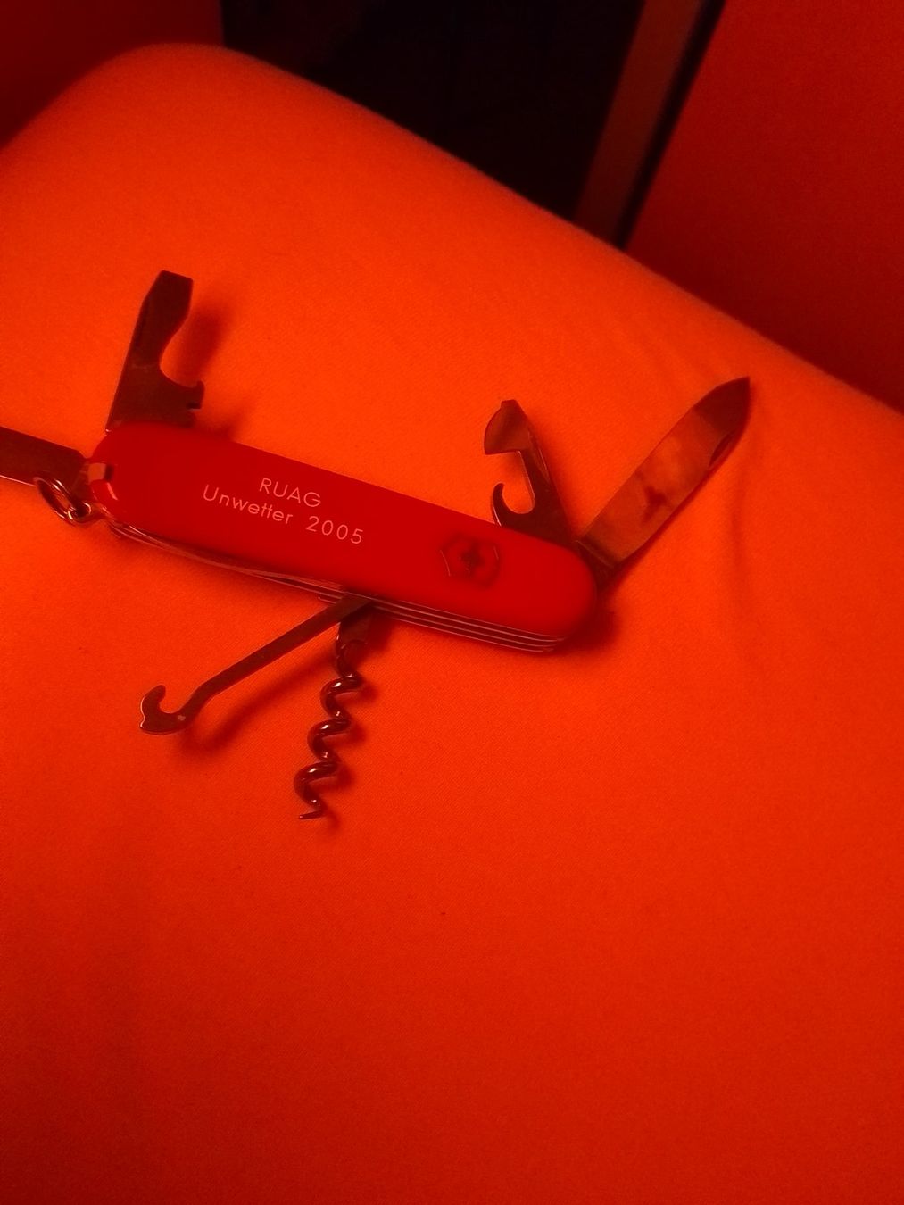 Victorinox Coltelli tascabile: Sackmesser, Unwetter 2005 – Nuovo (secondo la descrizione) da Weinfelden venduto da PaterPio1968
