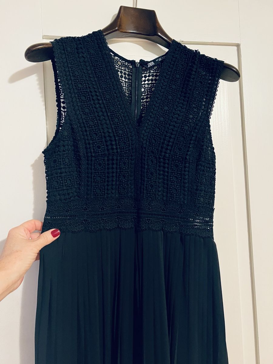 Zara Tute: Zara Black Lace Pleated Jumpsuit - 36 – Usato da Rüschlikon venduto da topswissvintage 3