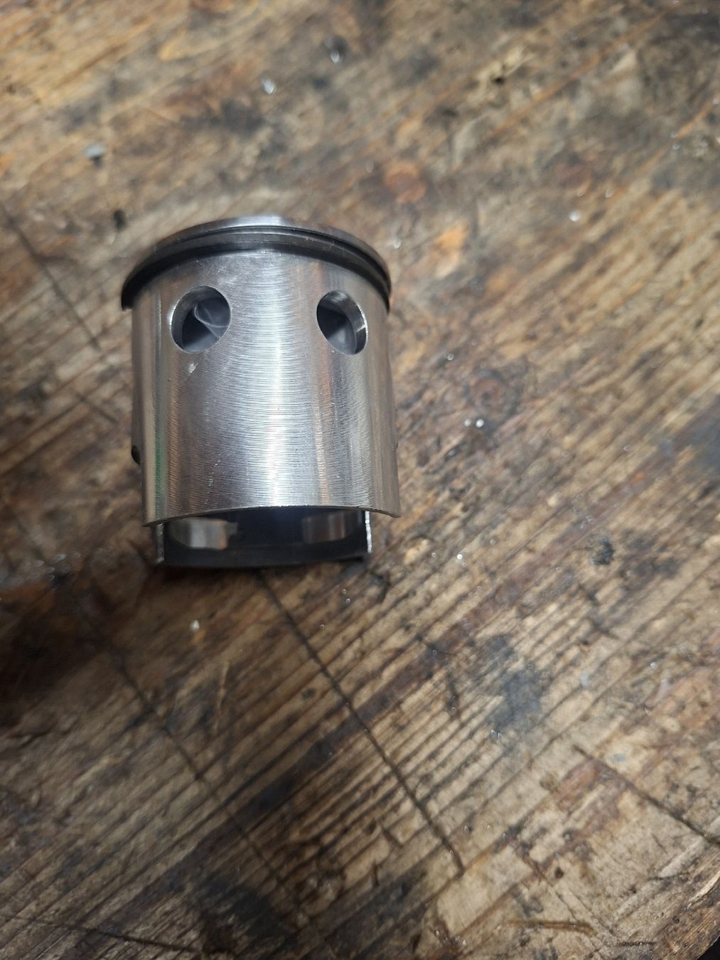 Puch Parti ricambio per ciclomotori: Neuer Kolben zu 47 mm Italkit – Nuovo (secondo la descrizione) da Ermensee venduto da volvo-Turbo 2