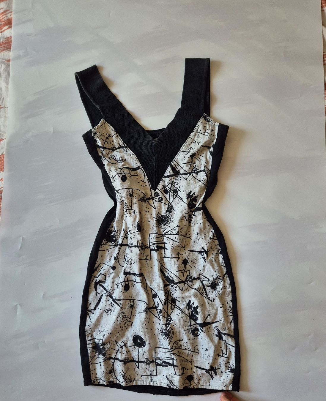 Kleider: robe vintage  – Gebraucht aus Versoix von Lenas9