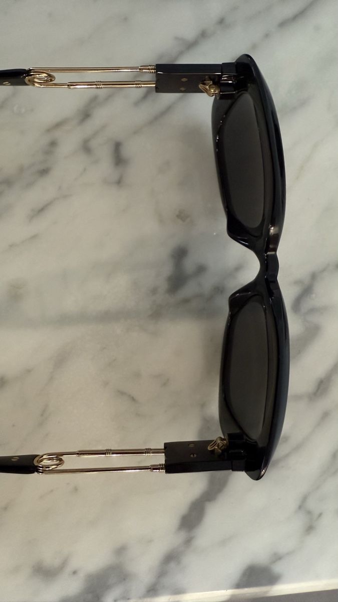 Versace Occhiali & Lenti: Versace Safety Pin Sonnenbrille – Usato da Zürich venduto da sel_9kd 4