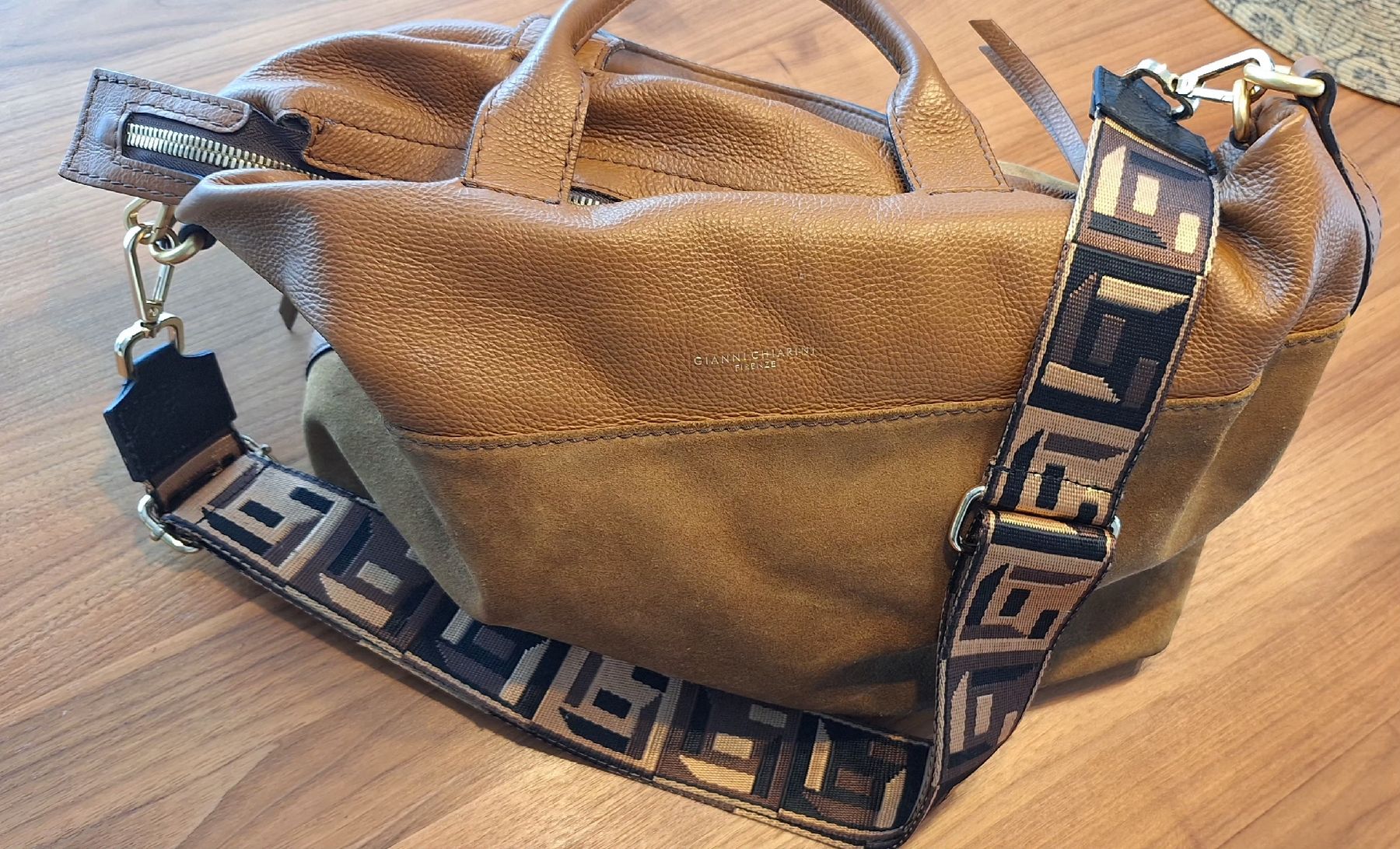 Gianni Chiarini Taschen für Damen: Damentasche Gianni Chiarini Leder Wildleder braun – Gebraucht aus Brugg AG von bacbac5757 2