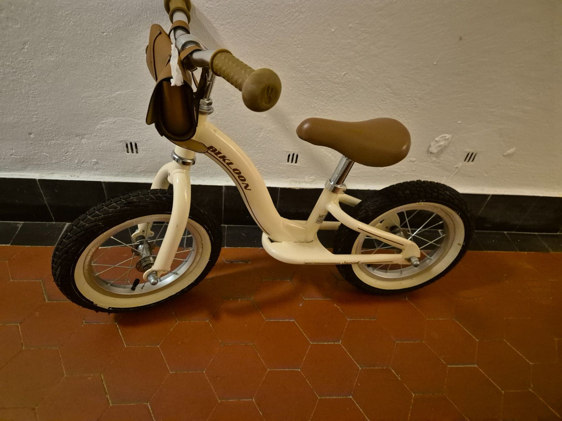Janod Veicoli per bambini: Kinder Laufrad Janod Bikloon Vintage – Usato da Zürich venduto da lei_8qn9