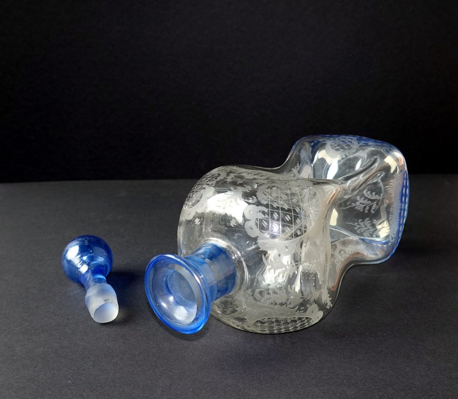 Caraffe: Karaffe-Gluckerflasche Rarität – Usato da Brunnen venduto da brocundfloh 4