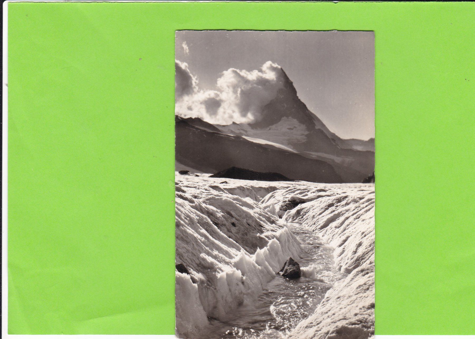 Cartoline postali: Zermatt-Gletscherbach auf dem Gornergletscher-E.Gyger – Usato da St. Peterzell venduto da neckertal