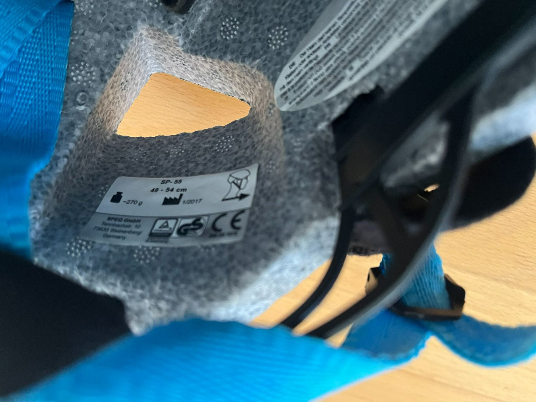Caschi: Kinderhelm blau-schwarz – Usato da Muttenz venduto da Juvenile33 6