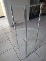Eckregal aus Glas