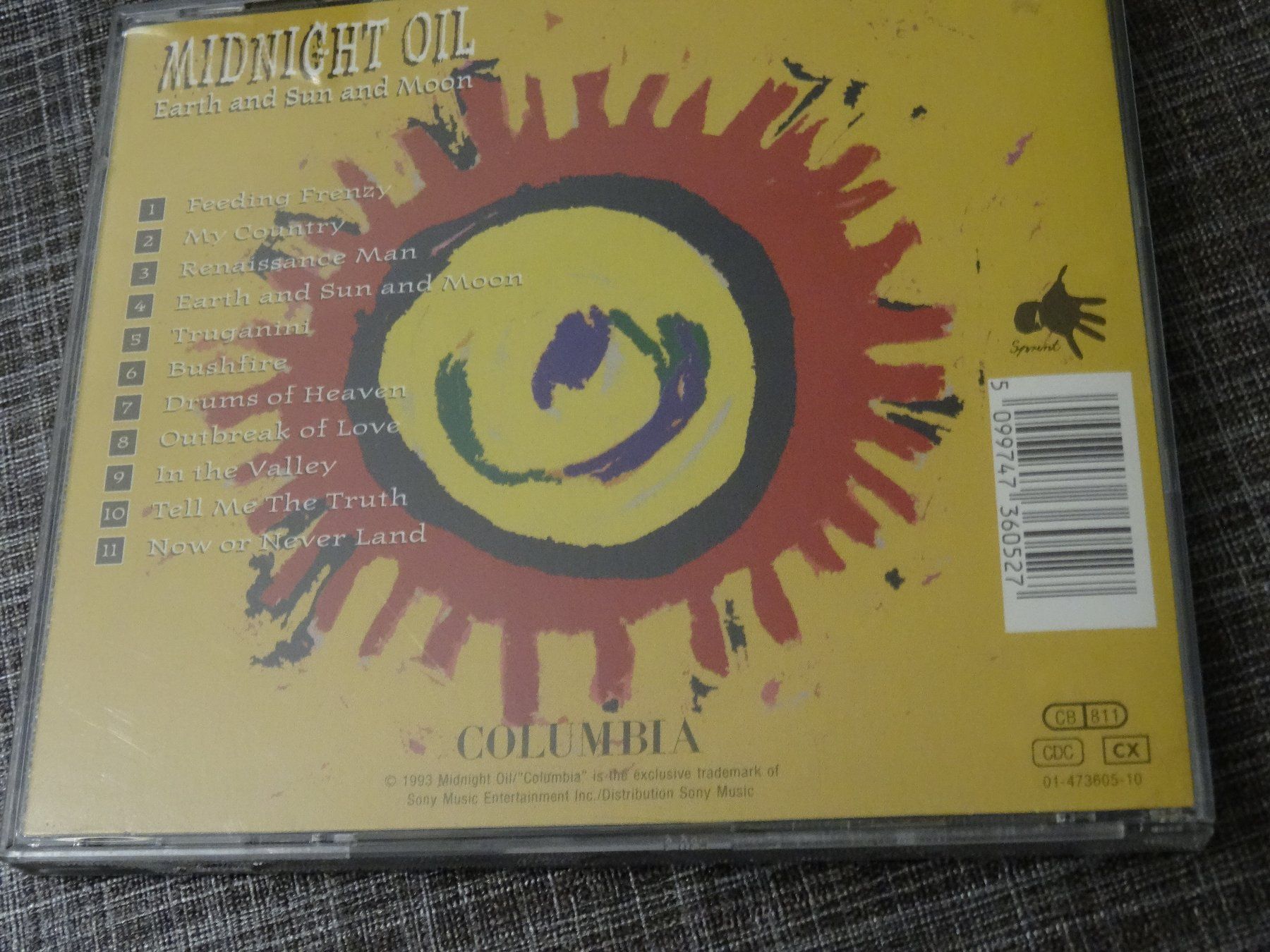 CD: Midnight Oil - Earth and Sun and Moon CD – Usato da Olten venduto da Disc-Ausverkauf 1