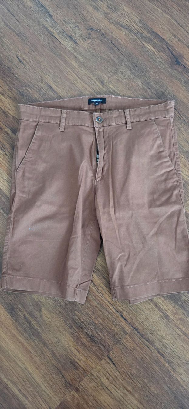 Pantaloni: Kurze Sommerhose, Gr.48 – Usato da Amlikon-Bissegg venduto da Re13