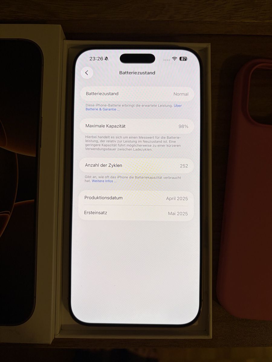 Apple Telefoni cellulari / Smartphones: iPhone 16 Pro Max Desert Titanium, 512GB – Usato da Tobel venduto da luna_980911 3