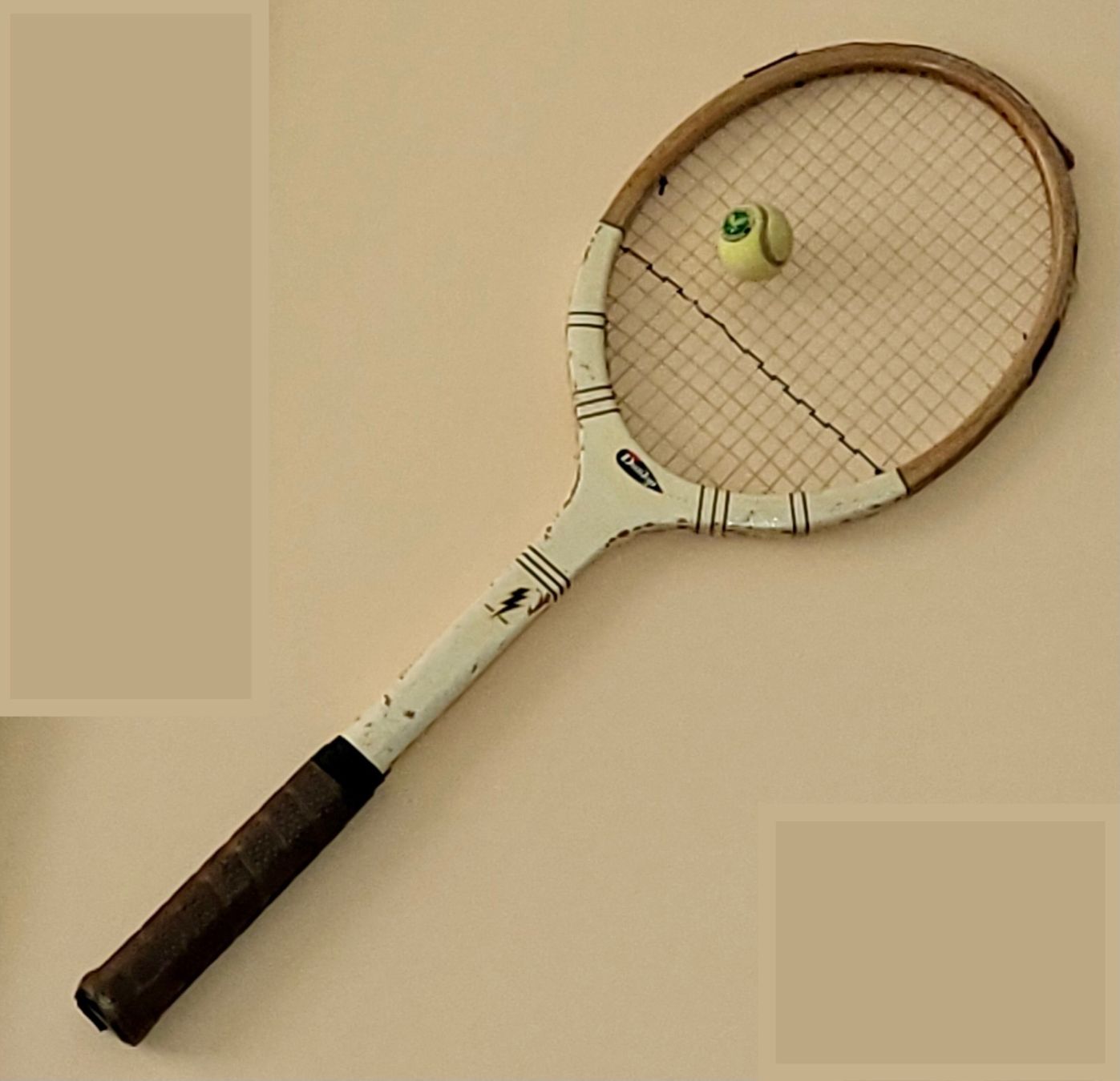 Dunlop Racchette: Holztennisschläger Dunlop – Usato da Berikon venduto da Zimmerlinde5