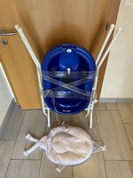 Baignoire bébé avec pied réglable et adaptateur nourrisson