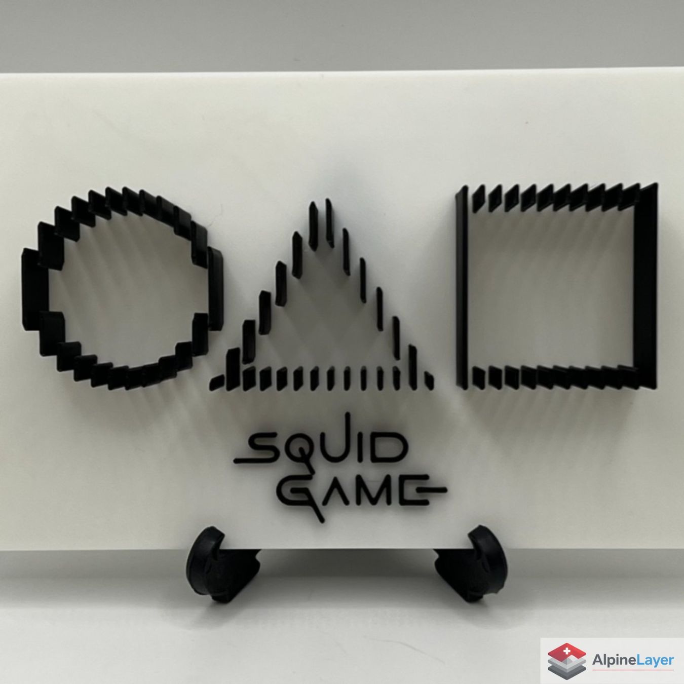 Statuette: Squid Game Logo Layered Sculpture 3D Printed Decor – Nuovo (secondo la descrizione) da Losone venduto da AlpineLayer 4