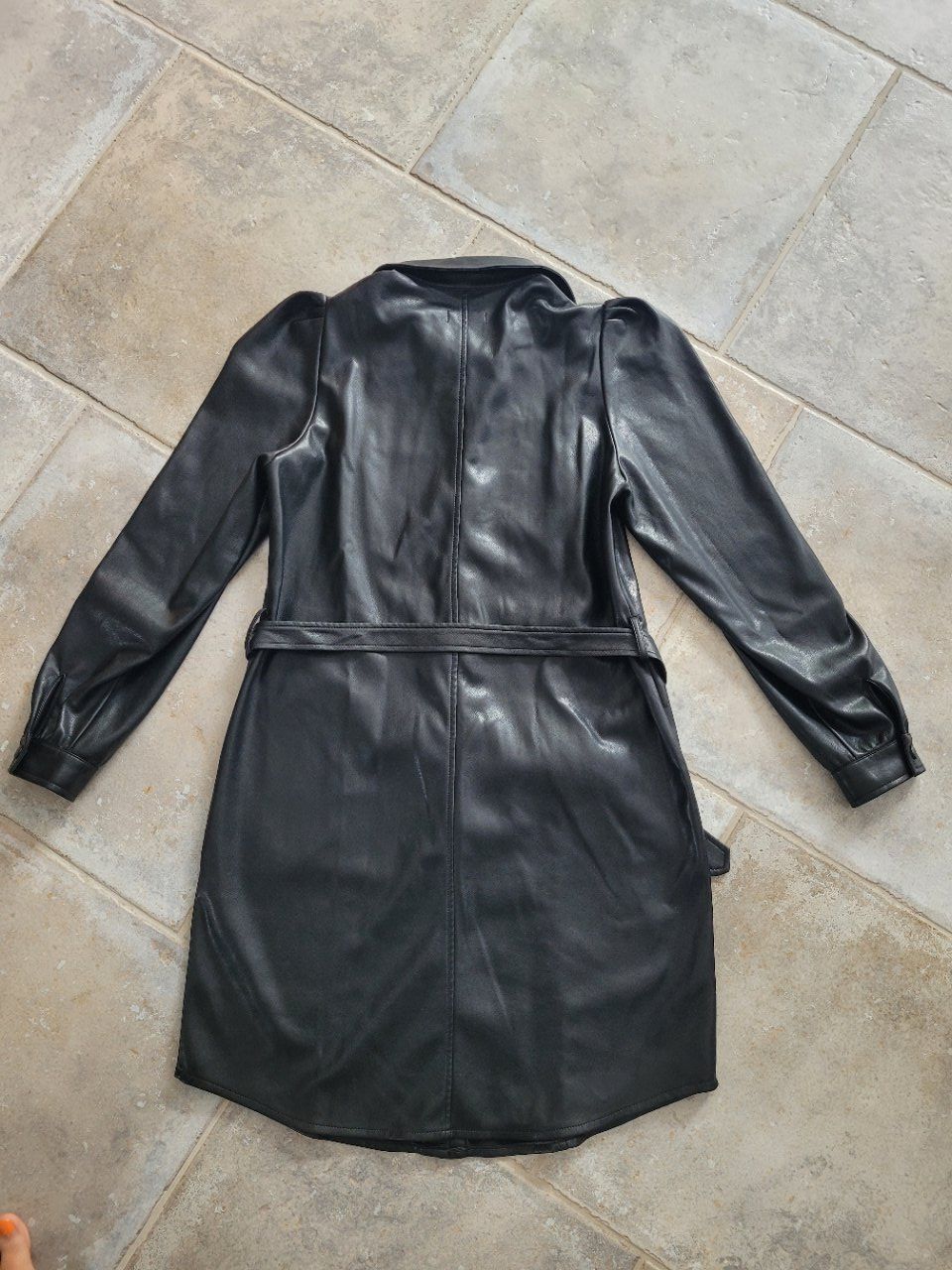 C&A Cappotti: Kunstleder Mantel / Mänteli Gr. 40 – Usato da Maur venduto da Edsch 3