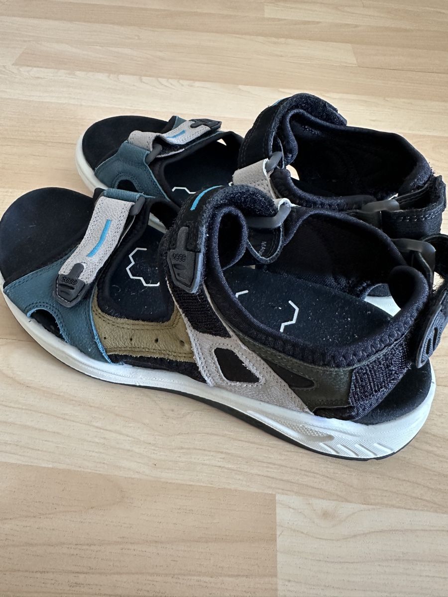 Ecco Scarpe per ragazzi: Ecco Sandalen Offroad, Gr. 37 – Nuovo (secondo la descrizione) da Weinfelden venduto da kam_jxz5 1