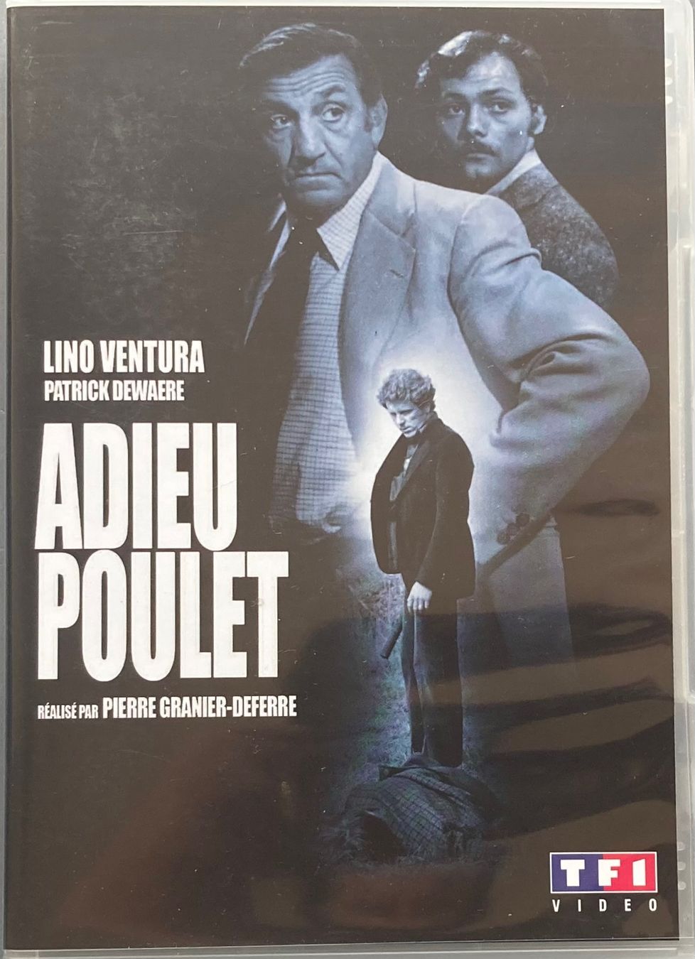 Tous les DVDs: ADIEU POULET – D'occasion à Poliez-Pittet par Newtown-Records