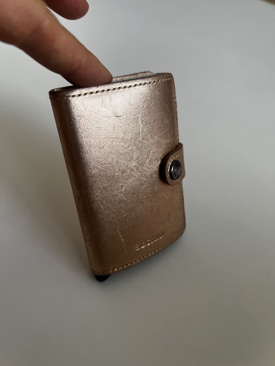 Secrid Portemonnaies: Porte-cartes Secrid rose gold - utilisé – D'occasion à Champlan par Cjayretro 1