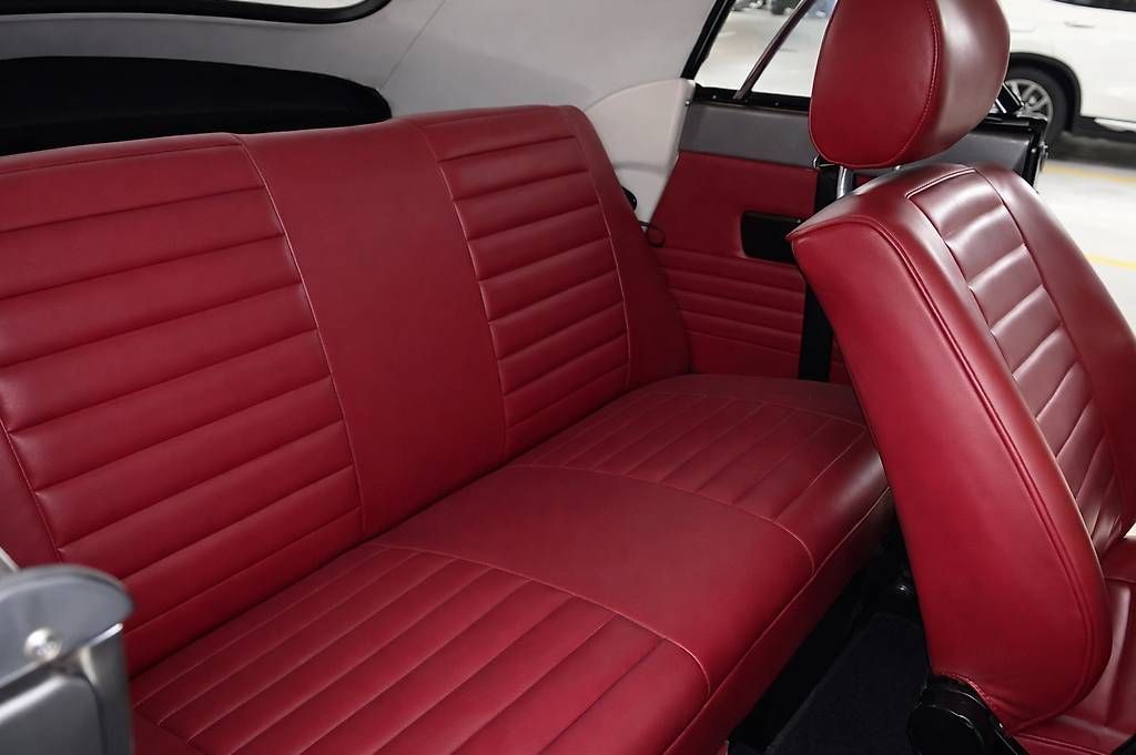 Automobili: VW Käfer Karmann 1979 Cabriolet / 15-1303 – Usato da Kriens venduto da dal_2gfx 3