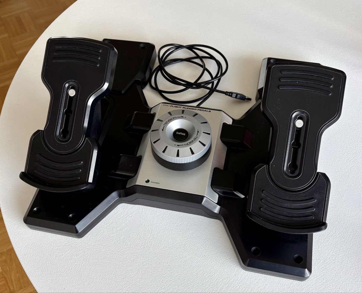 Saitek Controller: Saitek Pro Flight Rudder Pedals – Usato da Kriens venduto da afr_f5x5