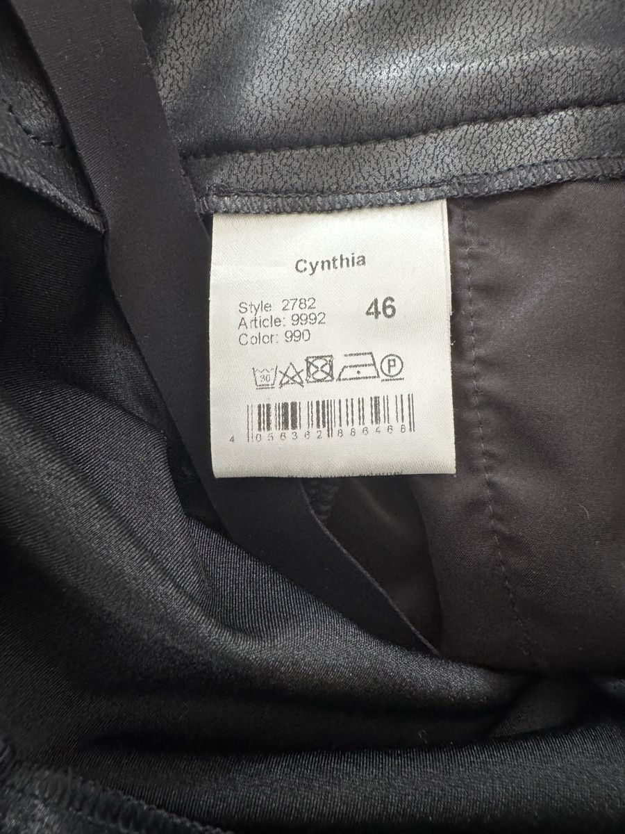 Pantaloni: Hose von R. Rossi – Usato da Weiningen ZH venduto da petzu 2