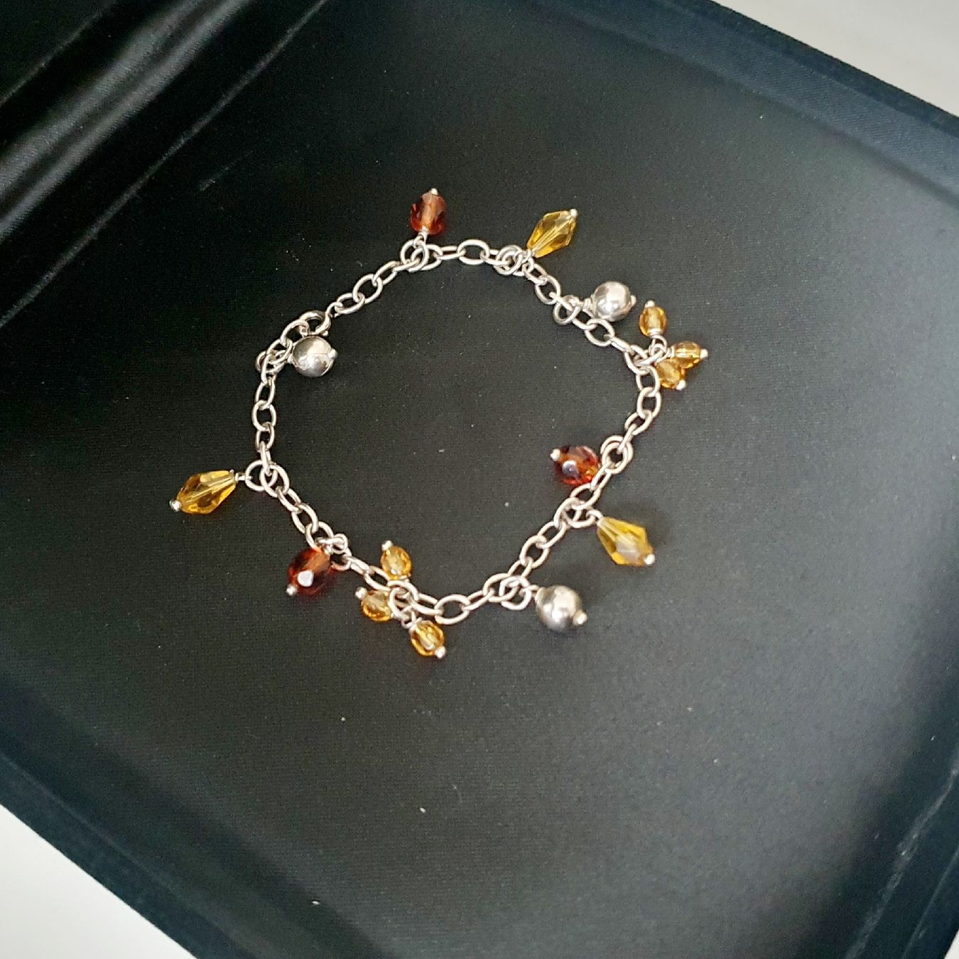 Bracciali & Braccialetti: Charm-Armband, Sterling Silber 925, Bernstein-Look – Usato da Kreuzlingen venduto da Wunderkiste123 8