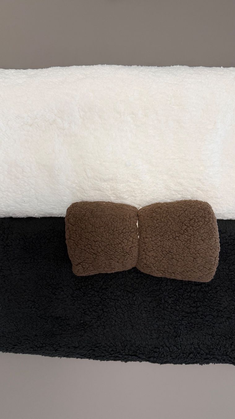 Tessuti: kuschelweicher Plüsch-Stoff – Usato da Siebnen venduto da 67es