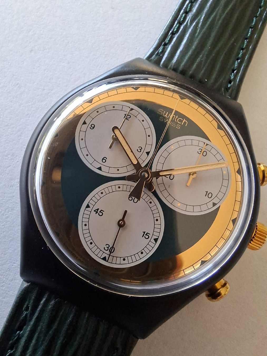 Swatch Montres: Swatch Chrono Rollerball SCB107 – Neuf (Voir description) à Spiez par -37-