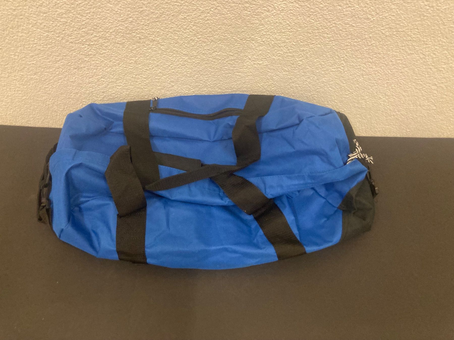 Borse: Sporttasche ca. 60 x 25 cm, blau – Nuovo (secondo la descrizione) da Neuenhof venduto da jorogo 1