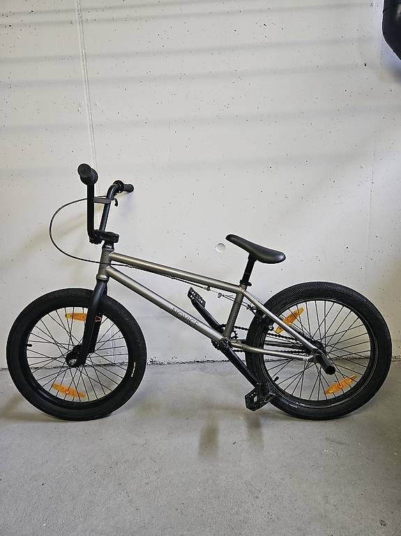 Velos: BMX Bulls Novice Velo Fahrrad – Gebraucht aus Widnau von Cbr1000