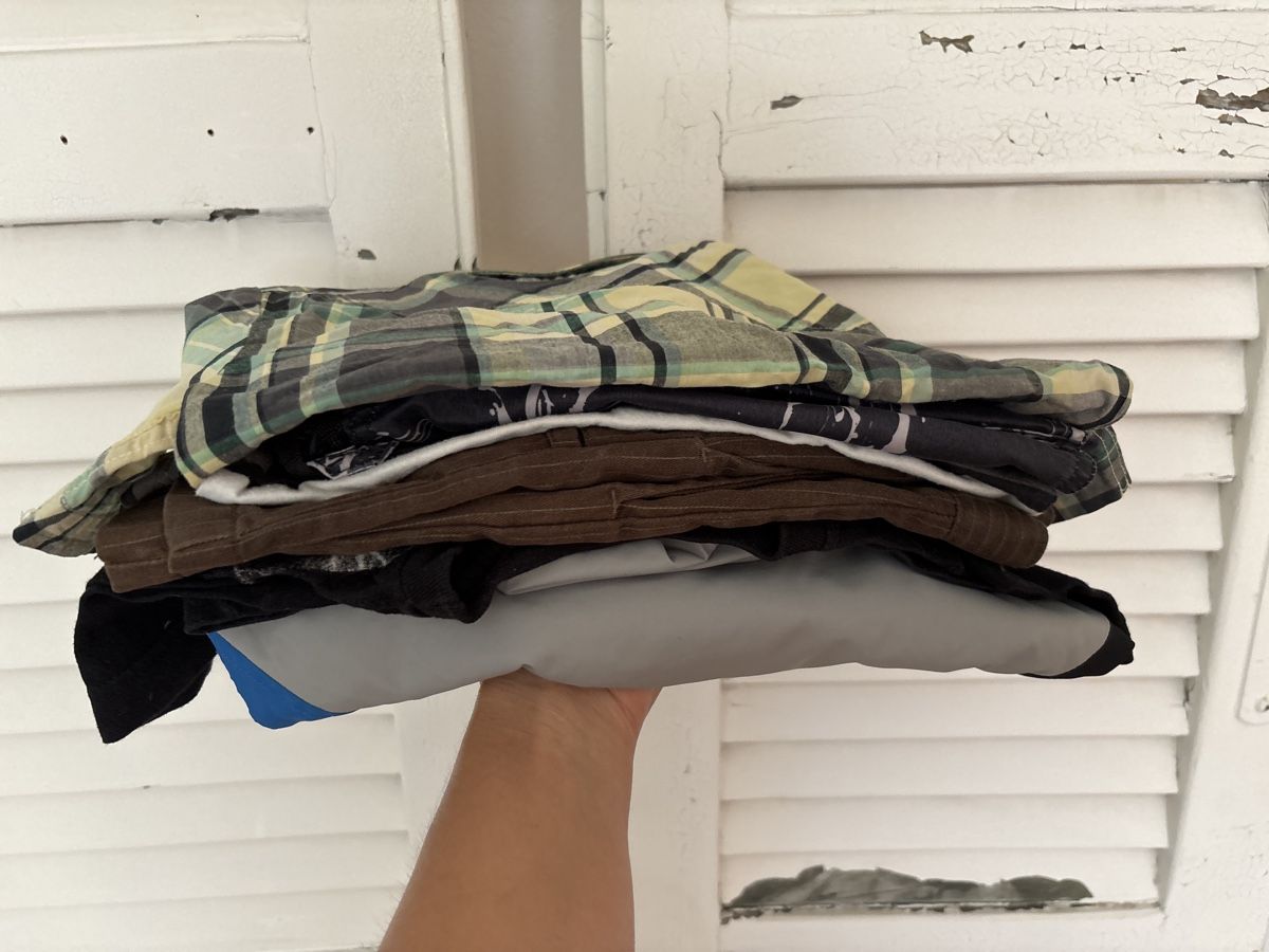 Lotti & Set di vestiti: Valcome Jungs Kleiderpaket 2J 98 – Usato da Mörschwil venduto da Mibasel