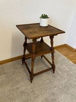 Vintage Beistelltisch aus Massivholz mit Patina