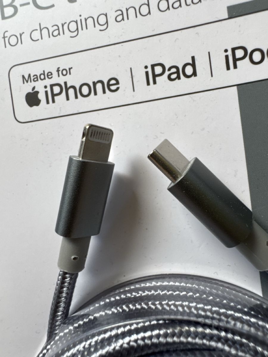 Cavi: Pro Logic USB-C 8-Pin Kabel 1.5m neu – Nuovo e nell'imballaggio originale da Zürich venduto da Belisimo 2