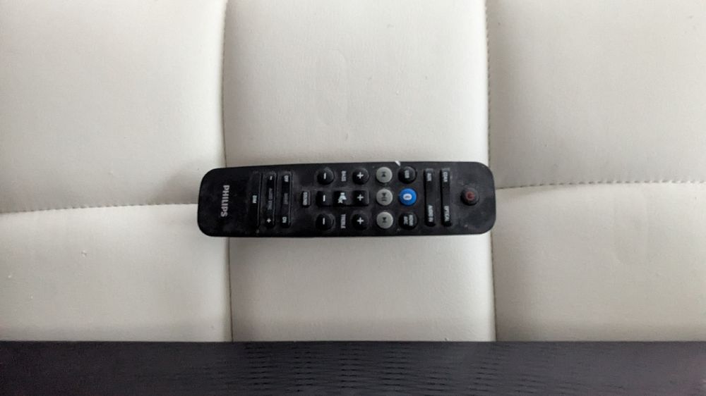 Philips Home Cinema: plateau de son Philips HTL5130B/12 d'occasion – Usato da Neyruz FR venduto da Yann 2