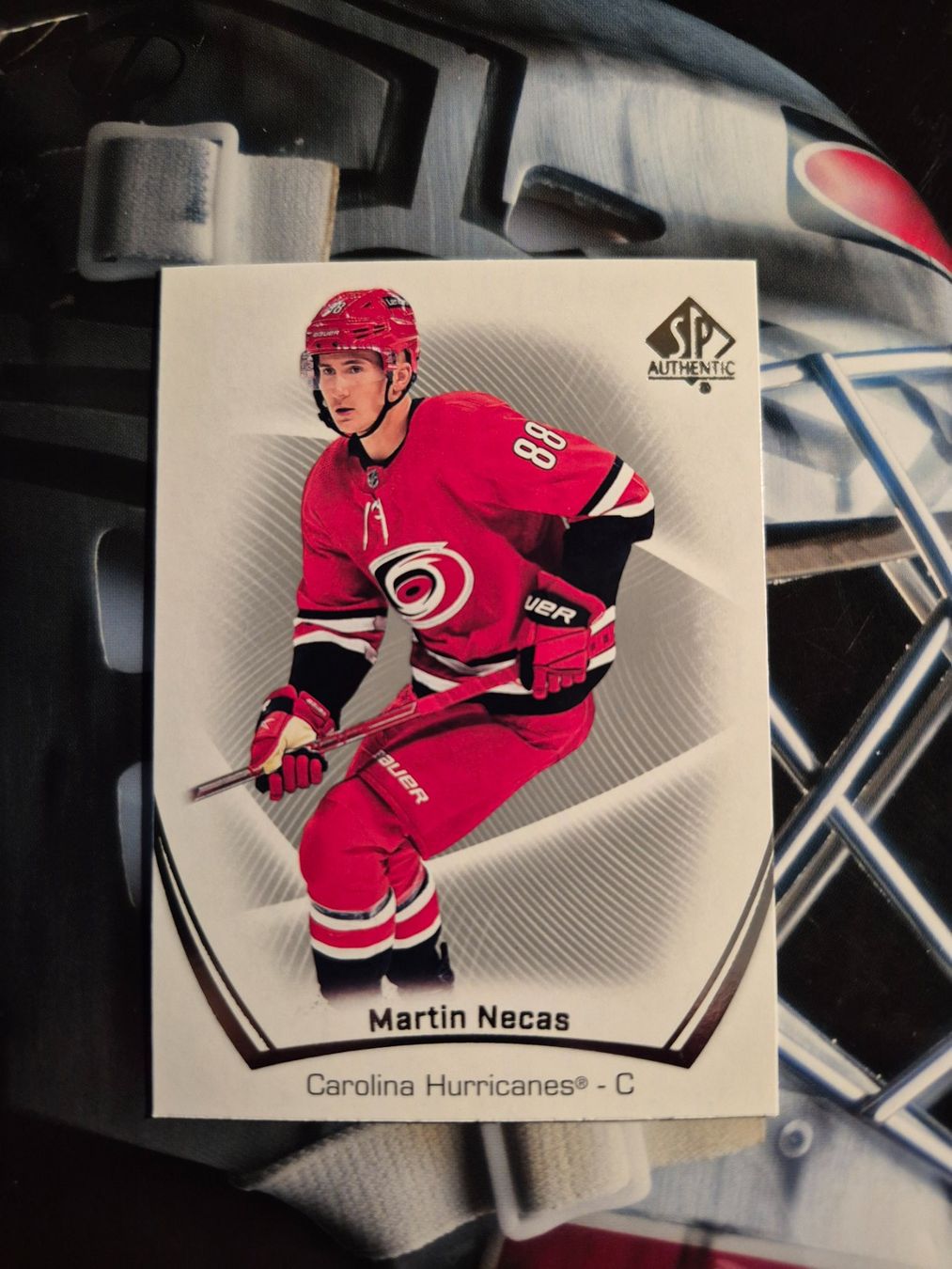 NHL Carte collezionabili: NHL Martin Necas Carolina Hurricanes – Usato da Treiten venduto da Sauber73