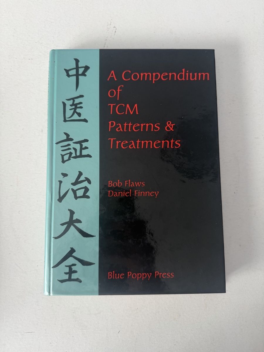 Libri: A Compendium of TCM Patterns & Treatments – Usato da Genève venduto da sho_67qj