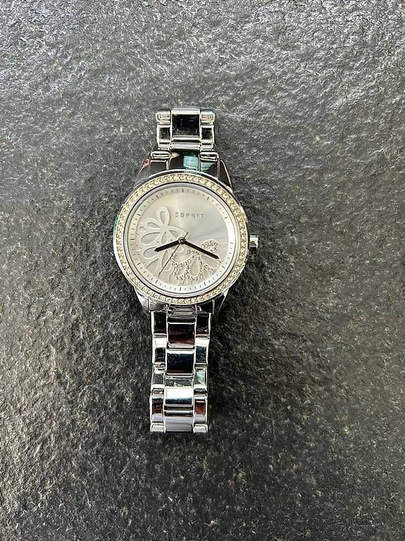 Orologi: Damenuhr von Esprit - Silber - neuwertig – Usato da Scheuren venduto da tan_w6cx