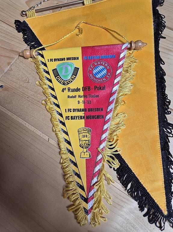 Drapeaux: Dynamo Dresden Wimpel – D'occasion à Steffisburg par leizte74