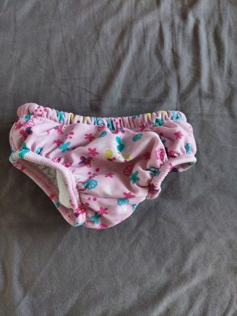 MÄDCHEN BADEHOSE GR. 68