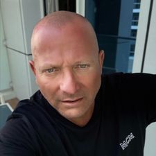Profile image of and_t252