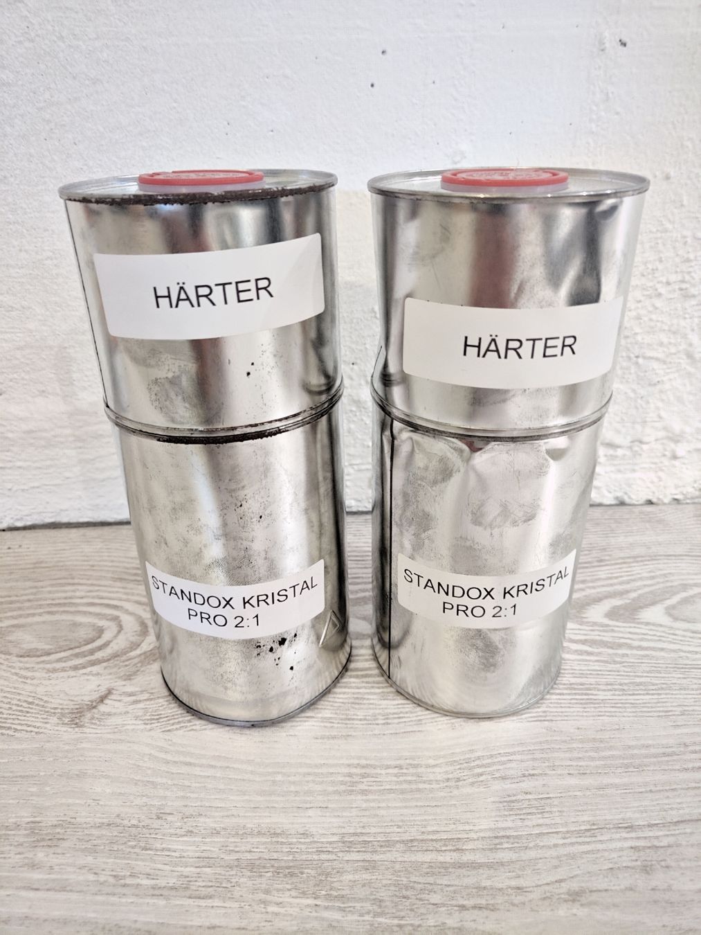 Colori: Standox Klarlack 2 Liter plus Härter – Nuovo (secondo la descrizione) da Häuslenen venduto da Inlepaya2000