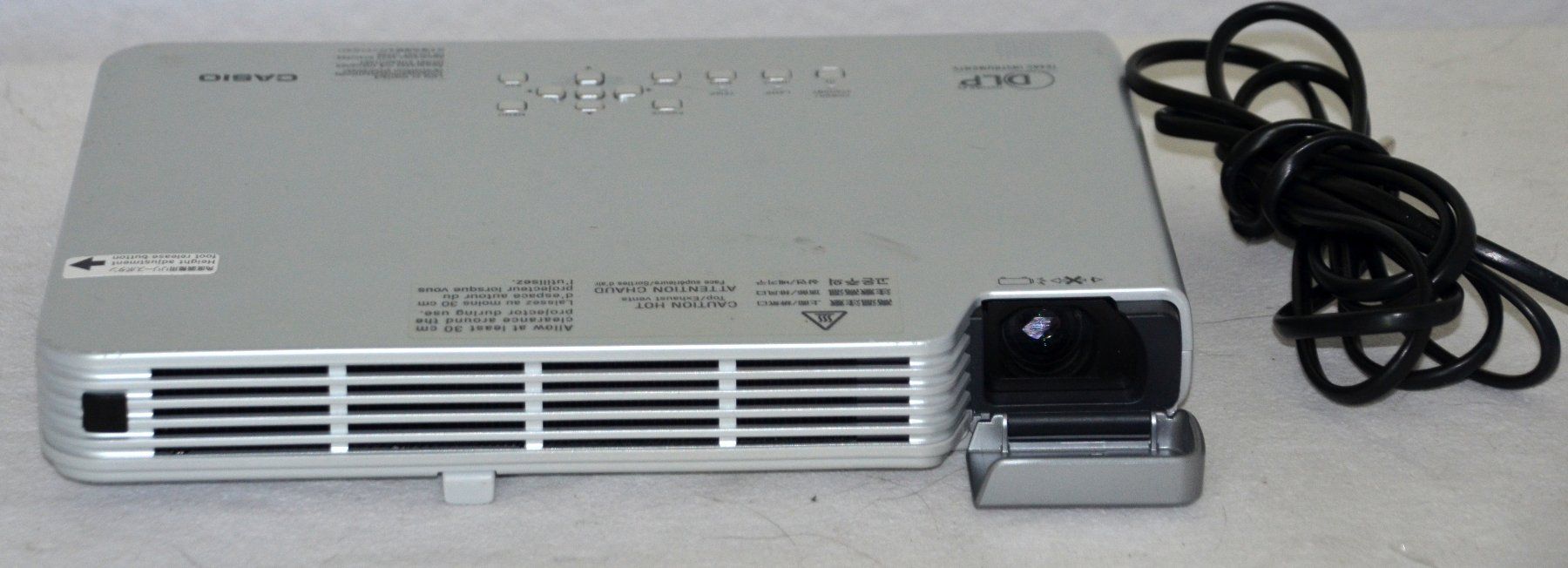 Home Cinema: Casio Data Projector XJ-S31 DLP Projektor  / projecteur – Difettoso da Collonges venduto da arashee
