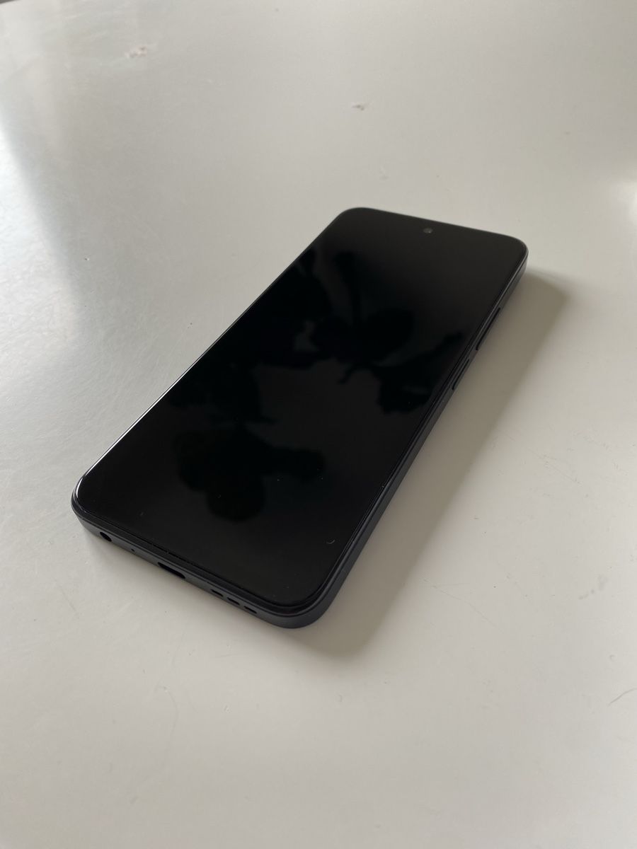 Telefoni cellulari / Smartphones: TCL 60R 5G, 128GB - neu – Usato da Zürich venduto da Sere.05 3