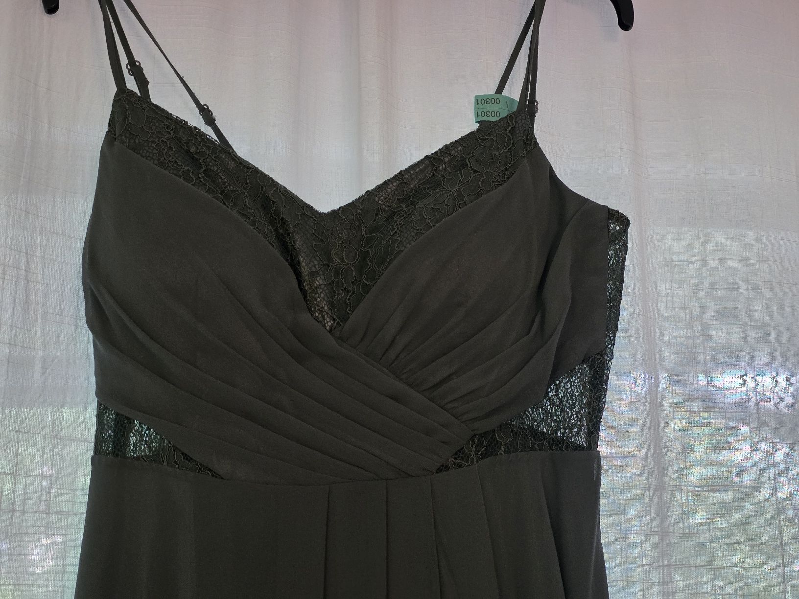 Vestiti: Kleid von Vera Mont, Gr. 40 – Nuovo (secondo la descrizione) da Gipf-Oberfrick venduto da Baergchind90 3
