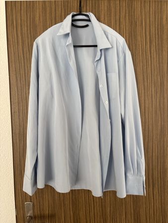 Hemd Shein hellblau Langarm Polyester Grösse M neuwertig