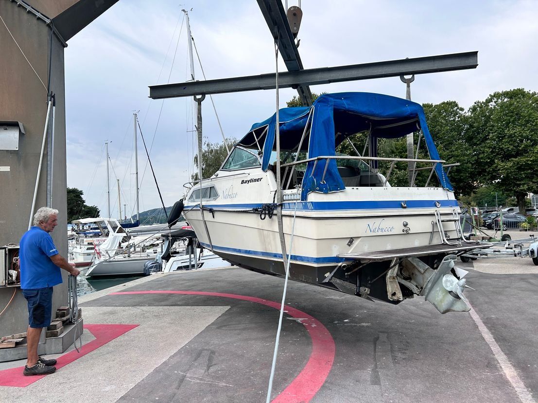 Bayliner Barche: Bayliner Monterey ab MFK mit Trailer – Usato da Basel venduto da cre_6jgr 3