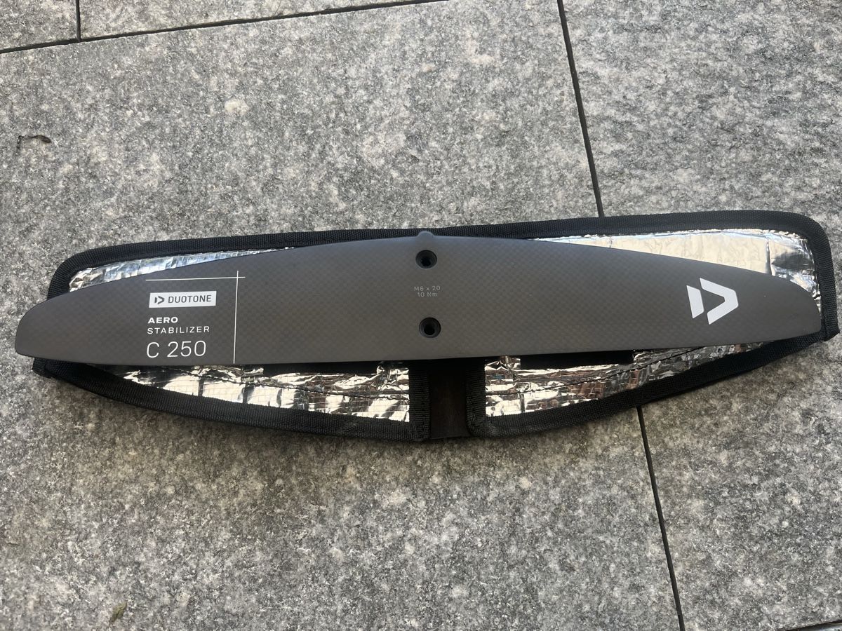 Tavole da surf e di nuoto: Duotone Aerofree 1500 wing + stab Set  – Usato da Tannay venduto da Ninite01 6